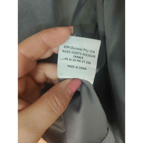 Billabong Men's Size Small Grey Windbreaker. - Picture 8 of 9